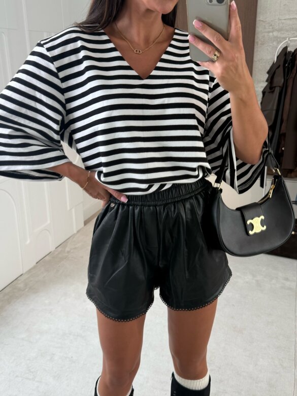 Bluzka Marrona w paski czarno-biała 