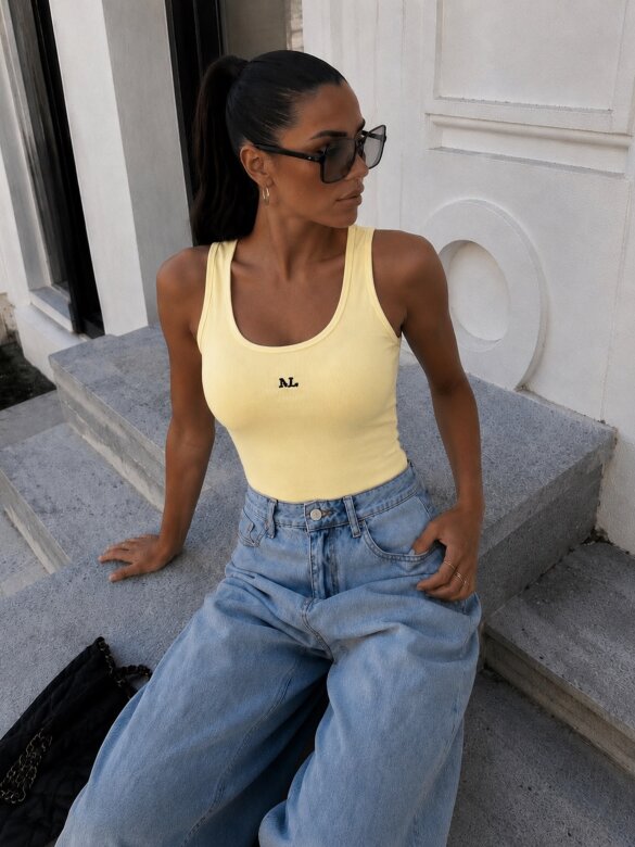 Top Azra butter yellow 