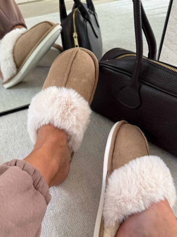 Klapki Zavie beżowe 