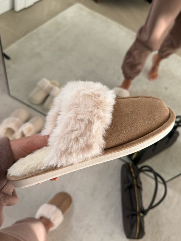 Klapki Zavie beżowe 