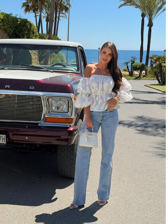 Bluzka Alira hiszpanka z wiskozy biała