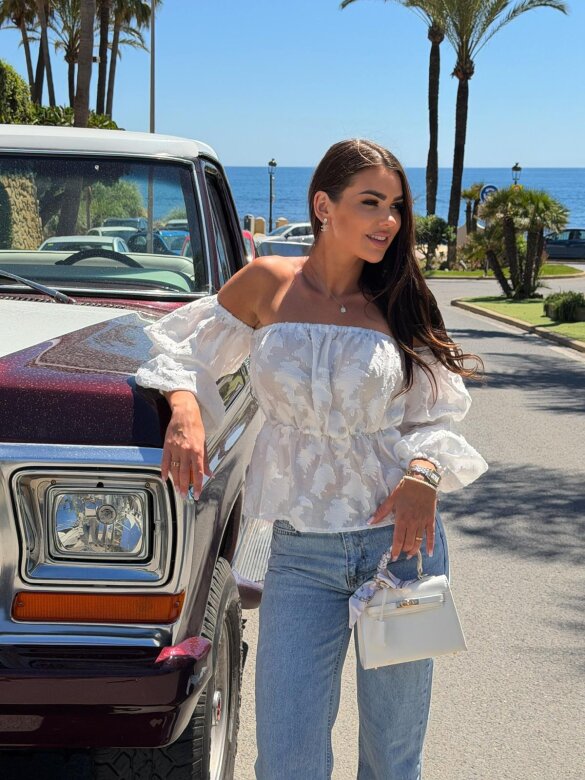 Bluzka Alira hiszpanka z wiskozy biała