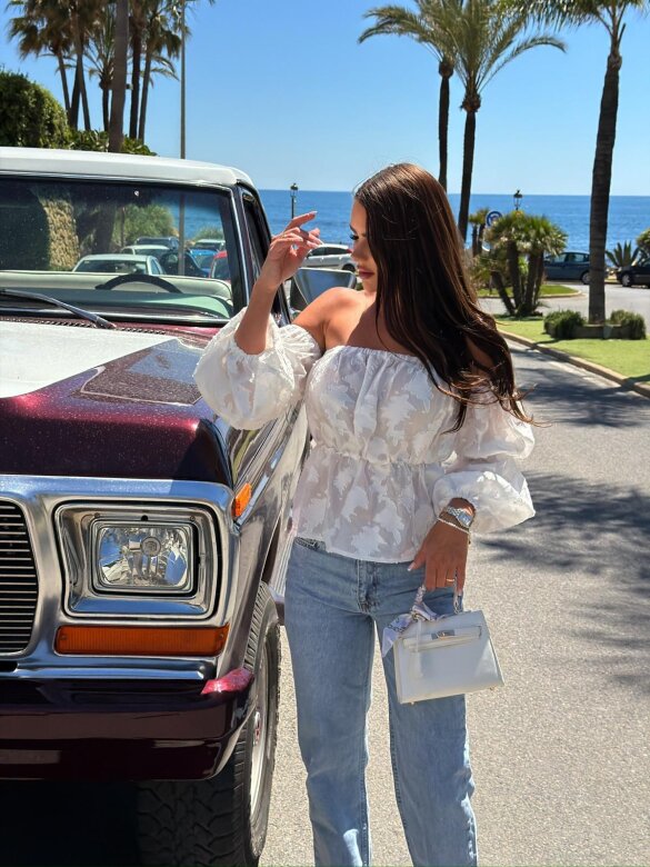 Bluzka Alira hiszpanka z wiskozy biała