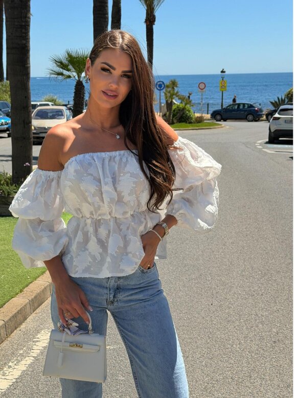 Bluzka Alira hiszpanka z wiskozy biała