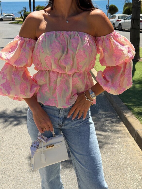 Bluzka Alira hiszpanka z wiskozy ecru-pudrowa