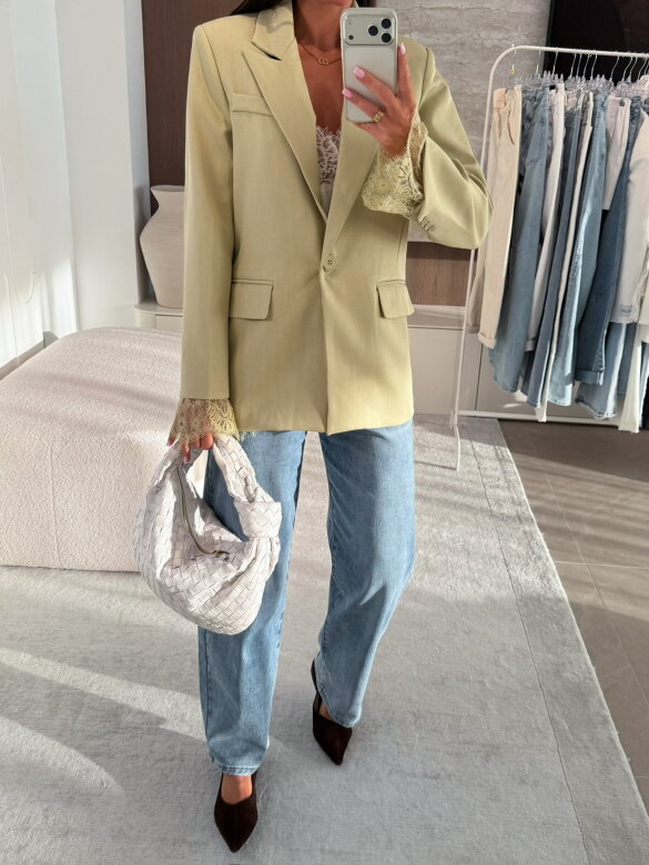 Blazer Hawaii with lace pistachio