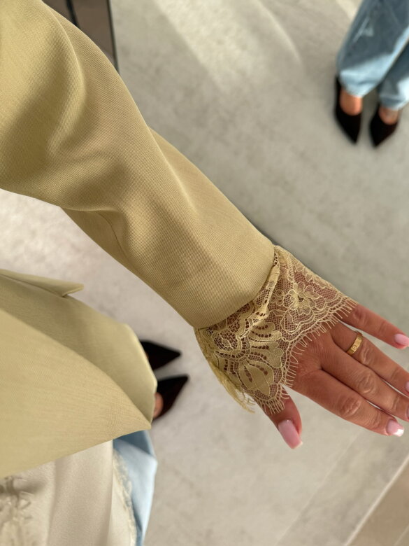 Blazer Hawaii with lace pistachio