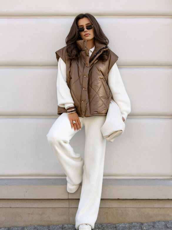 Kamizelka Satelle pikowana karmelowa