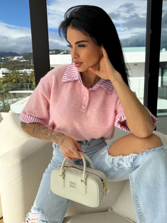 Sweter Luiz z wełną pudrowy