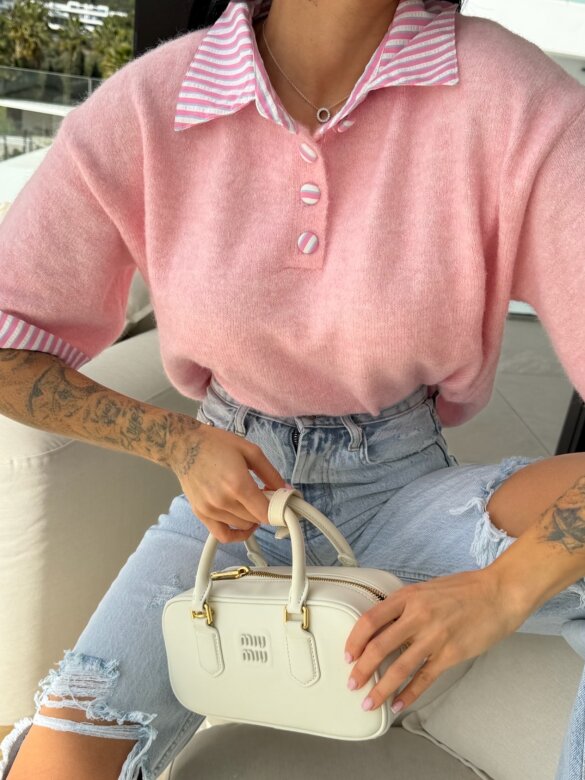 Sweter Luiz z wełną pudrowy