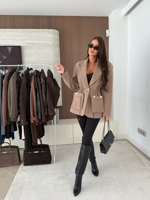 Marynarka Mediolan beżowa 