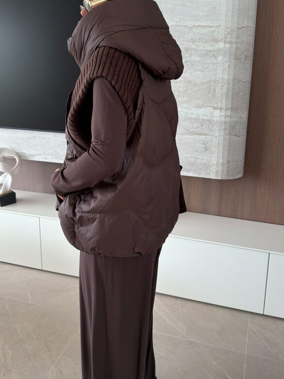 Vest Rosario chocolate