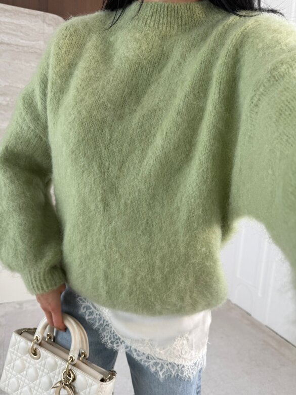 Sweter Elies matcha 