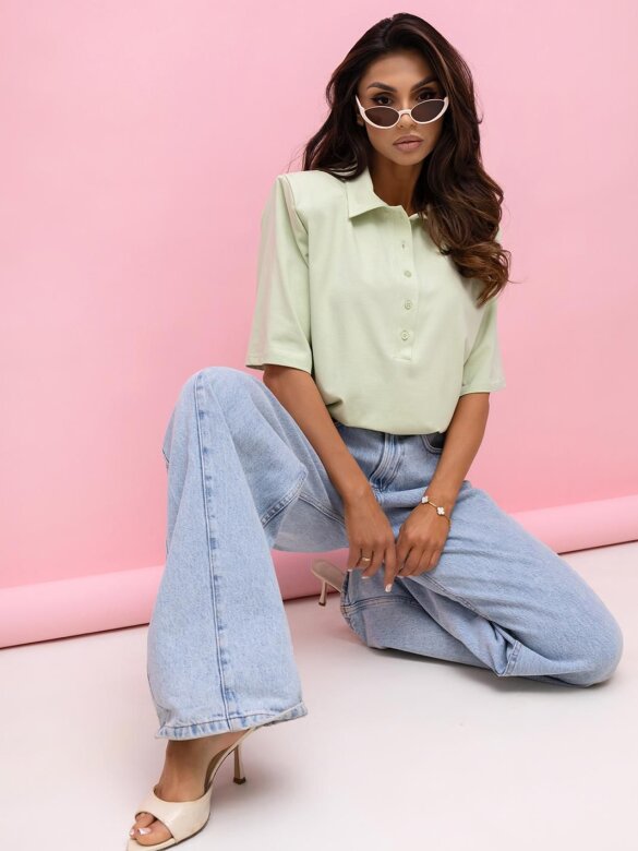 T-shirt Lossa with collar pistachio