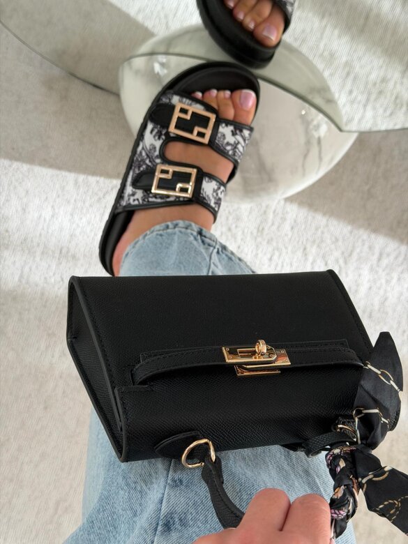 Klapki Royal Slide czarno-białe