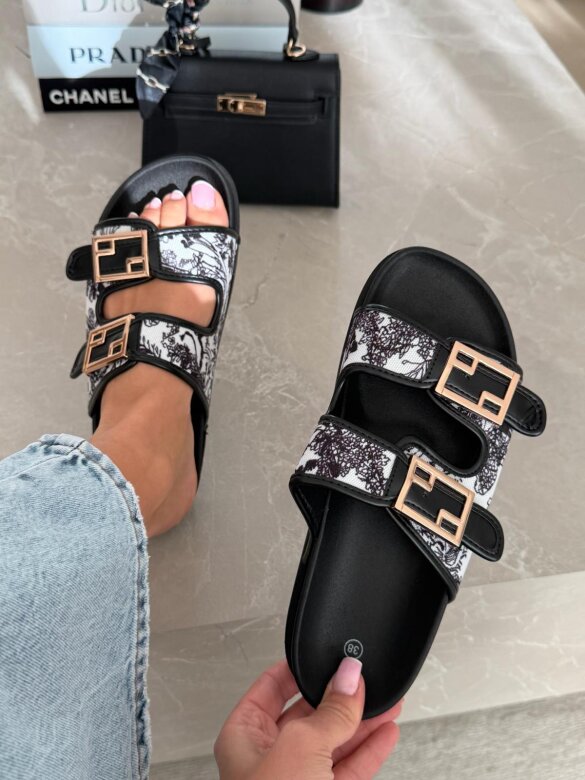 Klapki Royal Slide czarno-białe