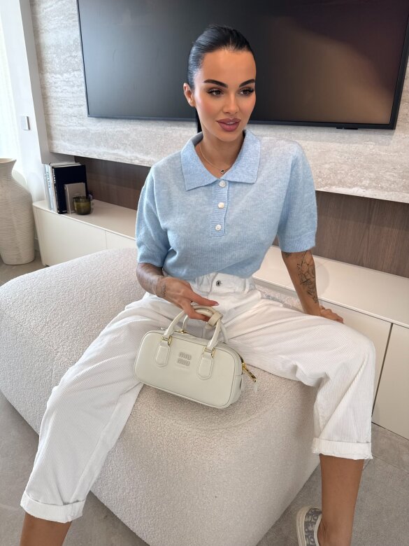 Sweter Tullip z kołnierzem błękitny