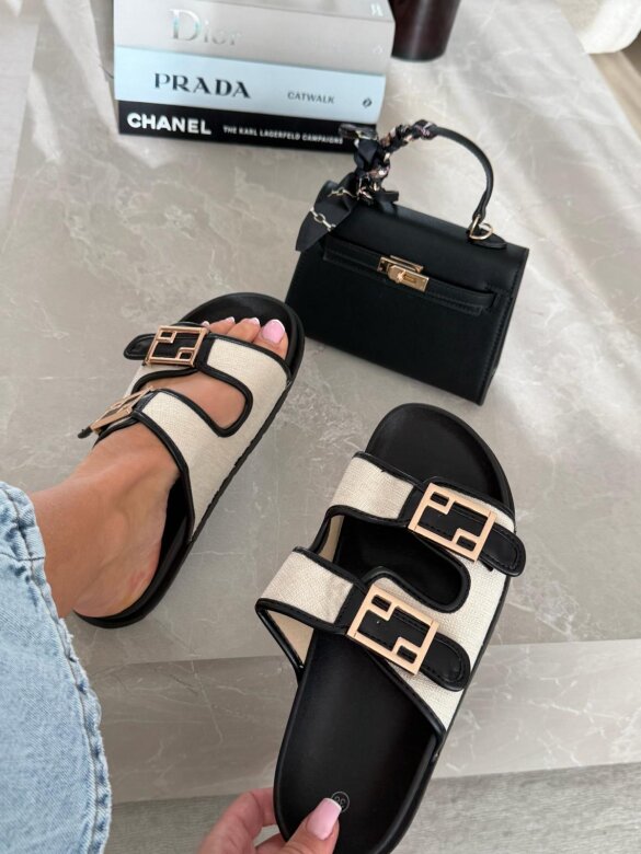 Klapki Royal Slide czarno-beżowe