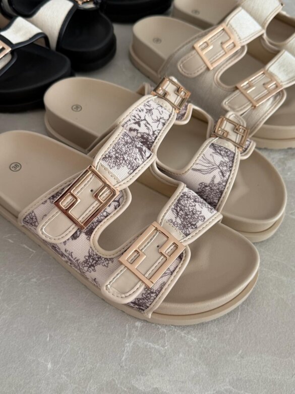 Klapki Royal Slide print jasnobeżowe