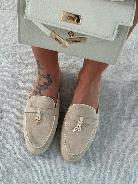 Klapki Vouge zamszowe jasnobeżowe