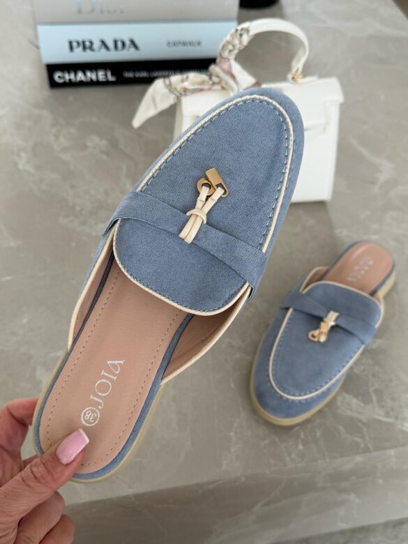 Klapki Vouge zamszowe błękitne