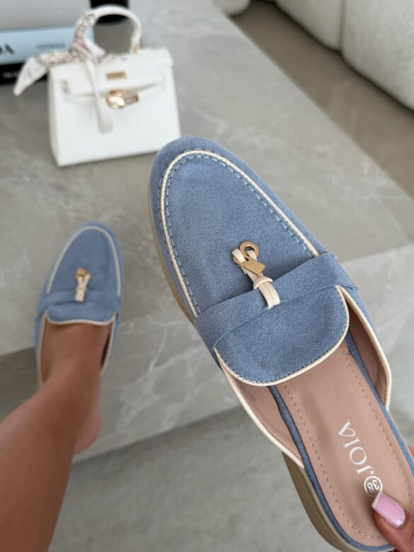 Klapki Vouge zamszowe błękitne