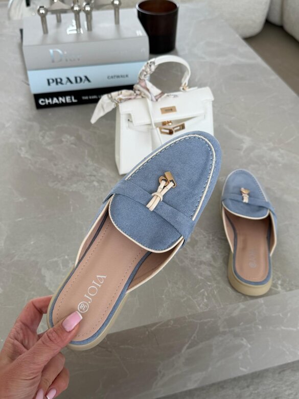 Klapki Vouge zamszowe błękitne