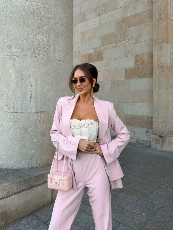 Marynarka Nicoletta pudrowa