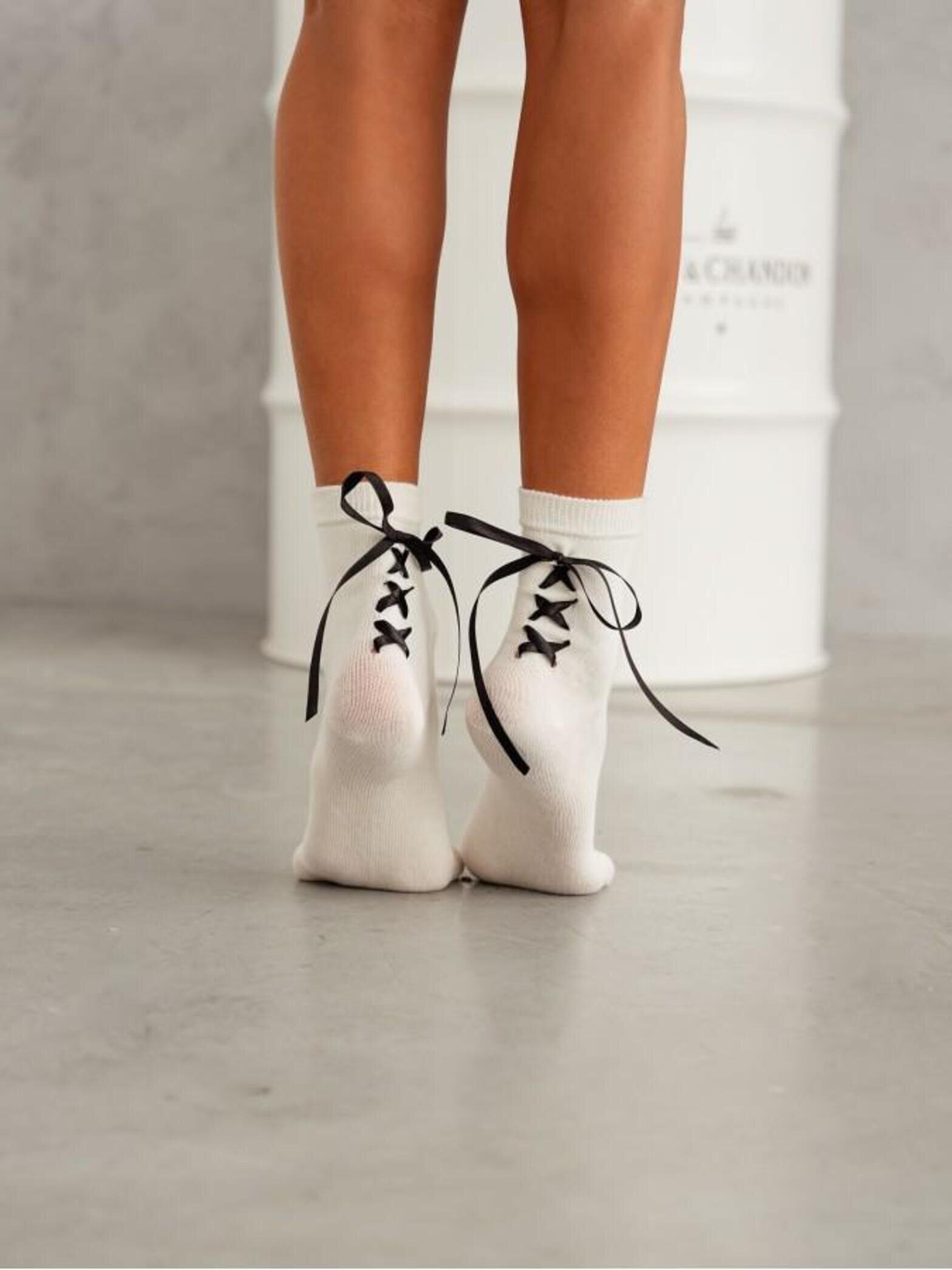 Skarpetki Glacier z wiązaniem ecru