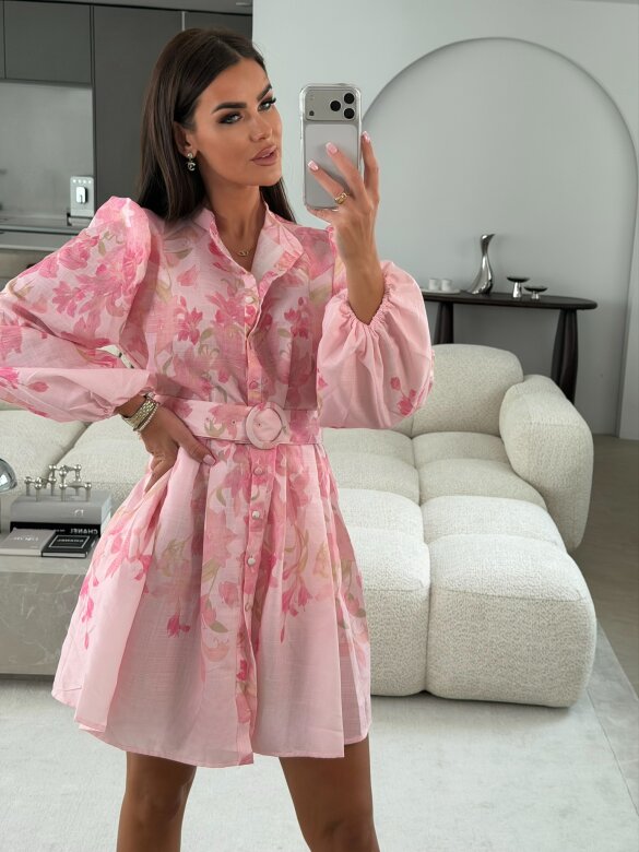 Sukienka Larosa z paskiem pudrowa