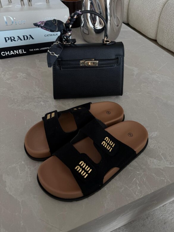 Klapki Leonardo czarne