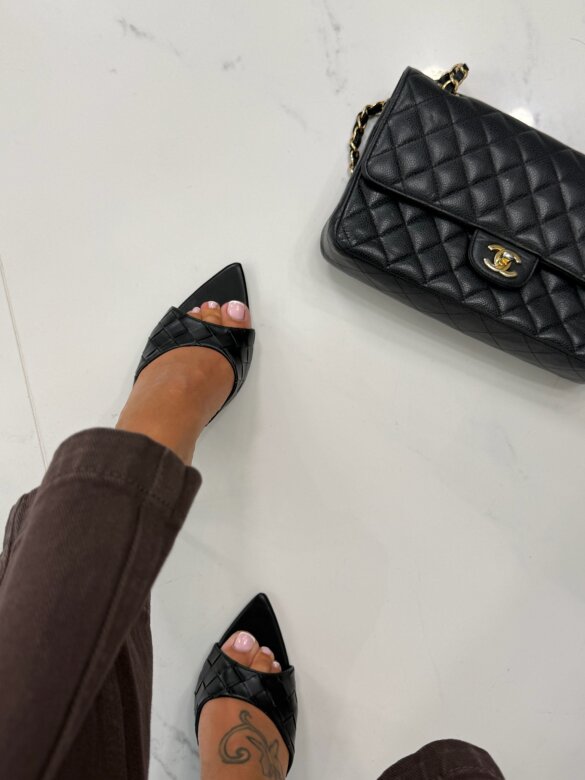 Flip-flops Veneto black