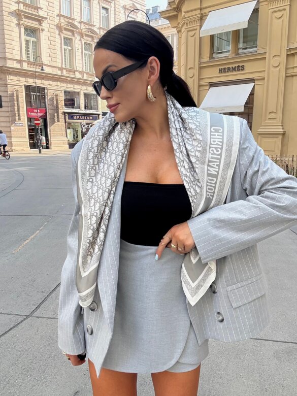 Marynarka Sindela w paski szara