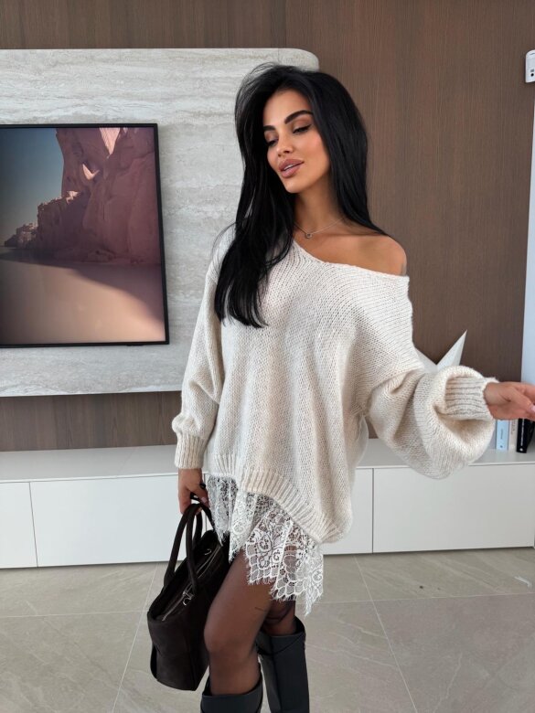 Sweter Lunvero z koronką ecru 
