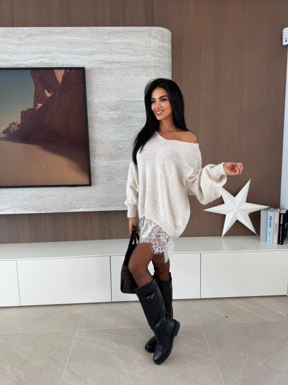 Sweter Lunvero z koronką ecru 