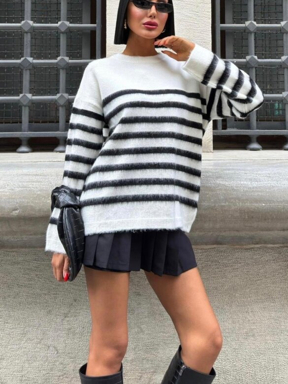 Sweter Palmero w paski biało-czarny