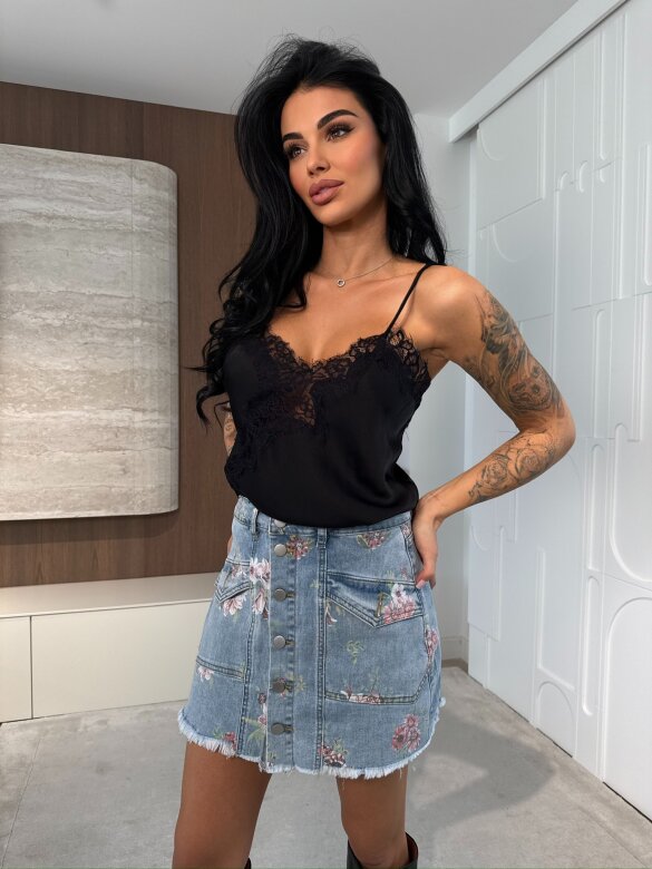 Spódniczko-szorty Alicce w kwiaty jasnoniebieskie