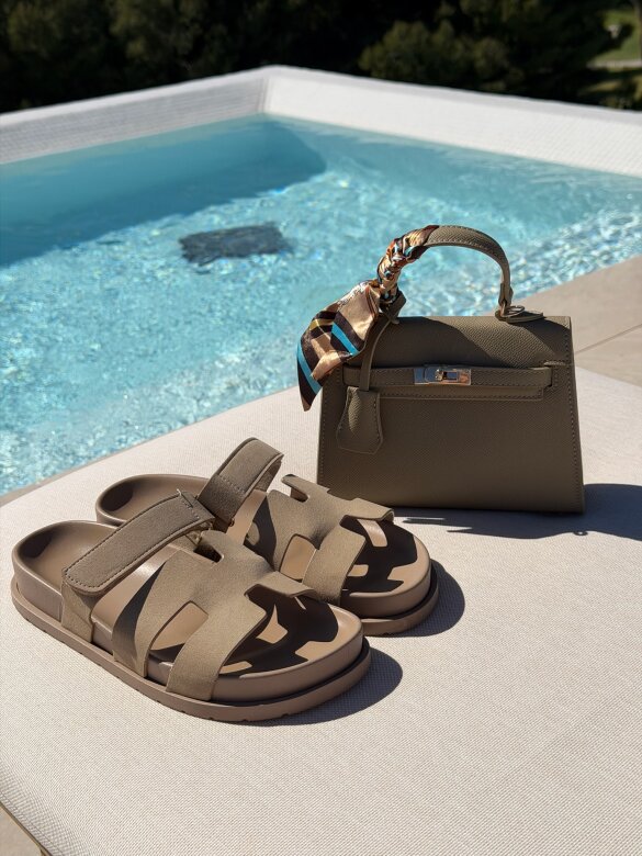 Klapki Hot Summer zamszowe beżowe 