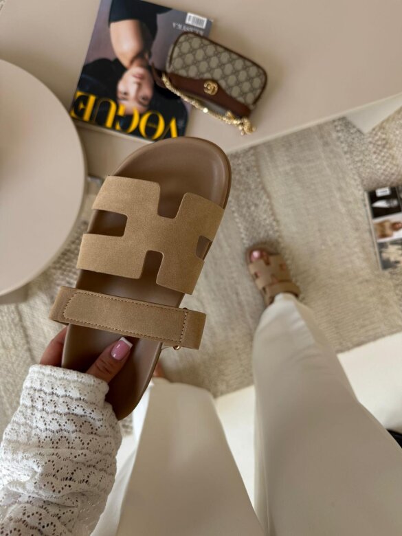 Klapki Hot Summer zamszowe beżowe 