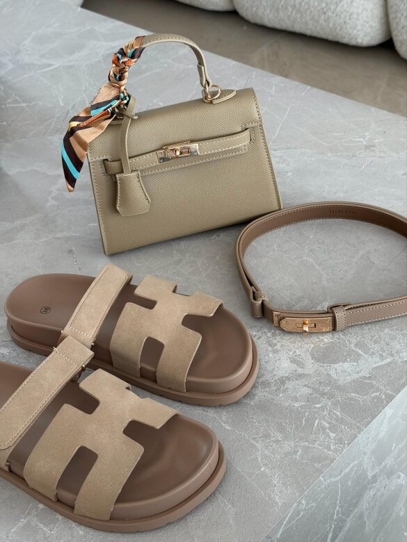 Klapki Hot Summer zamszowe beżowe 