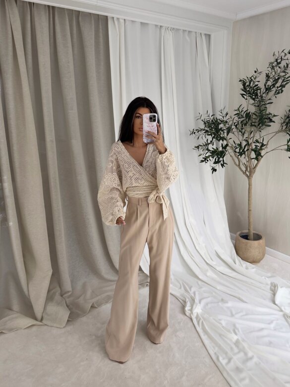 Sweter Marilyn koronkowy ecru 