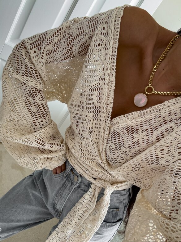 Sweter Marilyn koronkowy ecru 