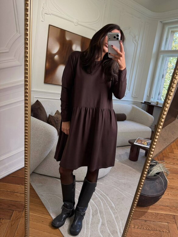 Dress Anastio with viscose chocolate
