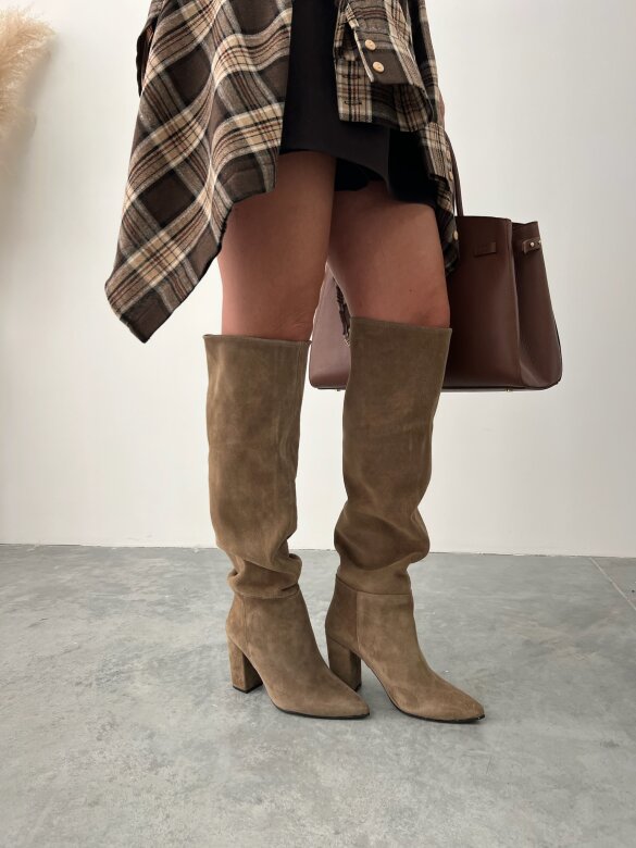 Kozaki Labell zamszowe beżowe