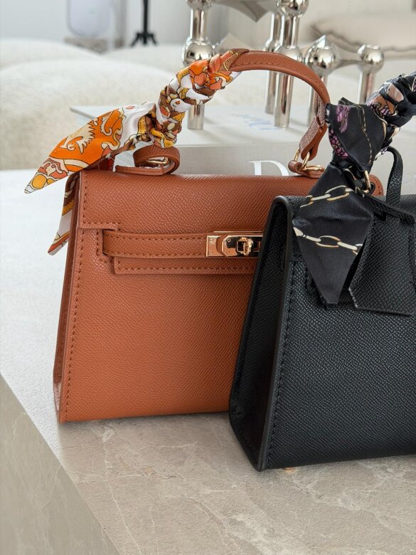 Torebka Nerina mini z apaszką brązowa 