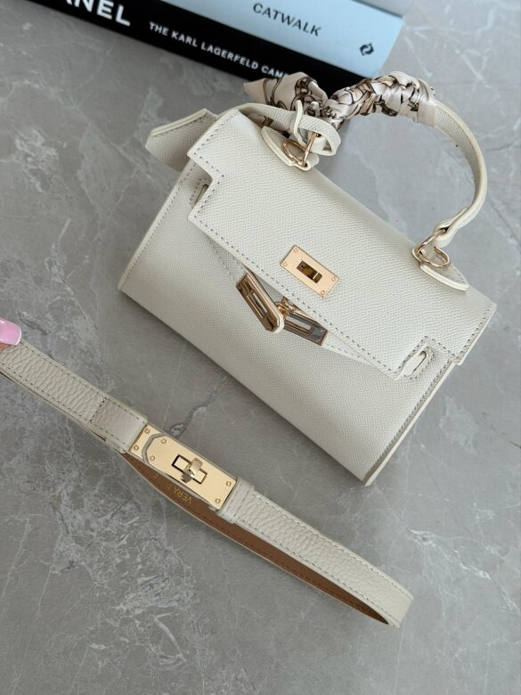 Torebka Nerina mini z apaszką jasnobeżowa