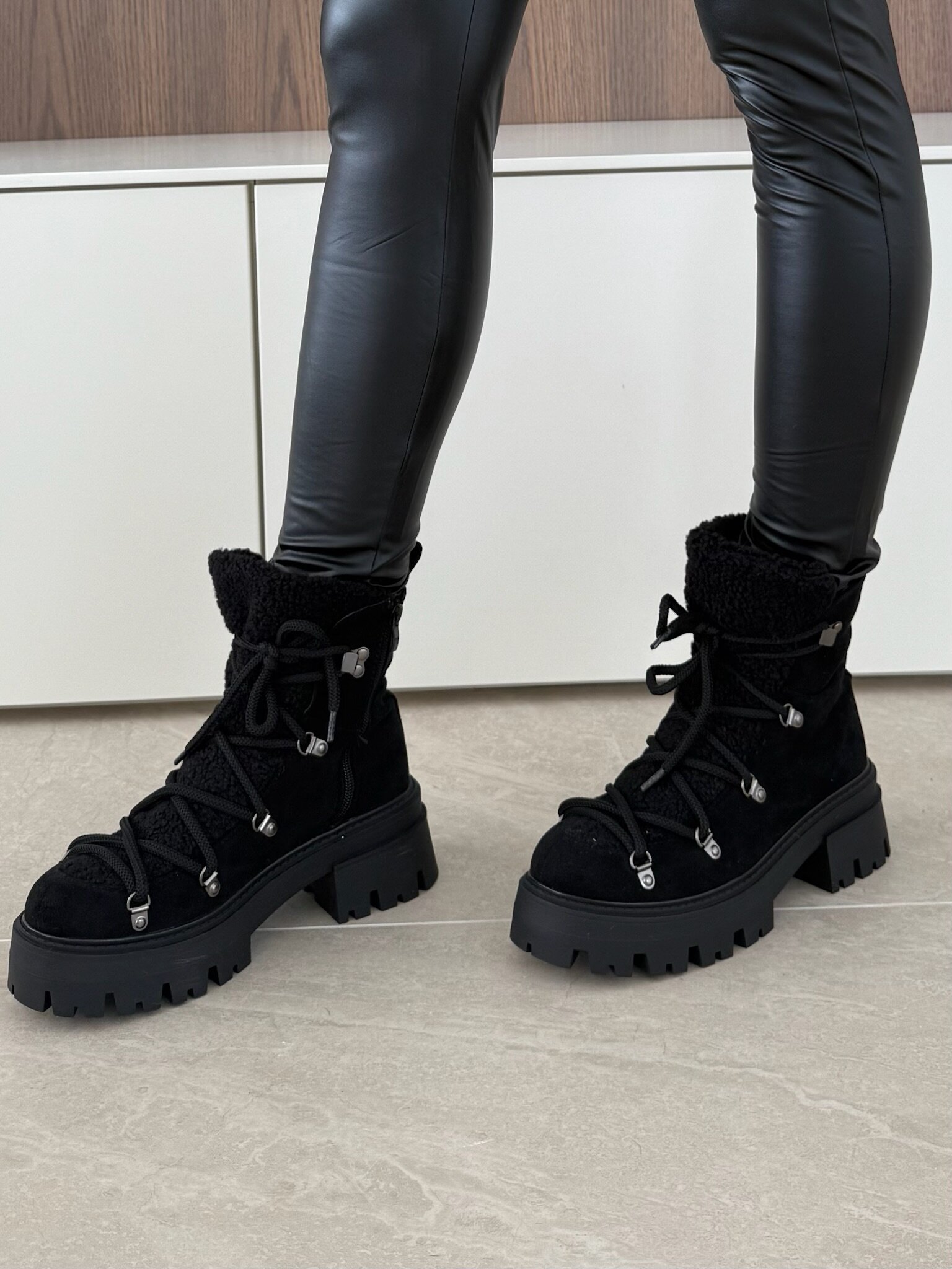 Botki Vetrine czarne