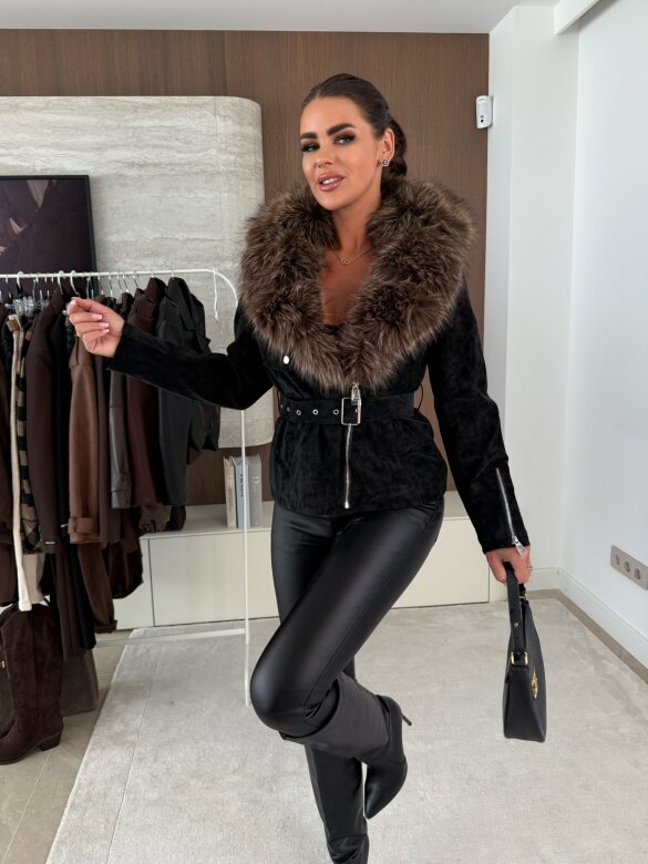 Kurtka Arborie z futerkiem czarna