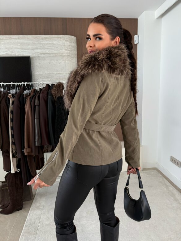Kurtka Arborie z futerkiem khaki 