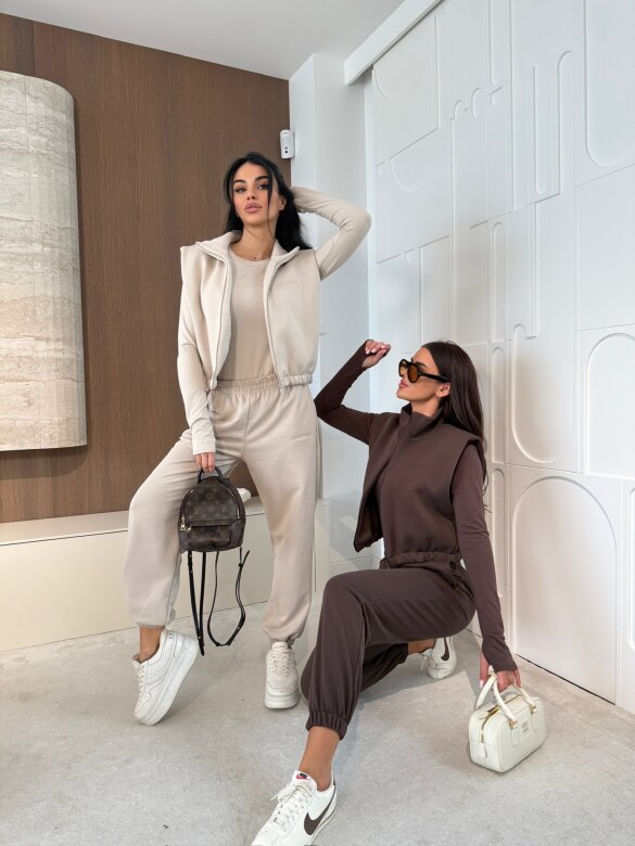 Spodnie Tresio jasnobeżowe 